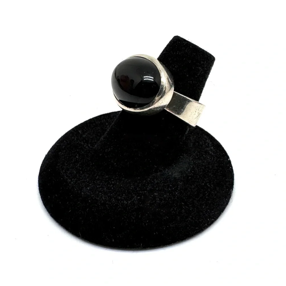 Sterling Silver and Onyx Statement Ring Size 7